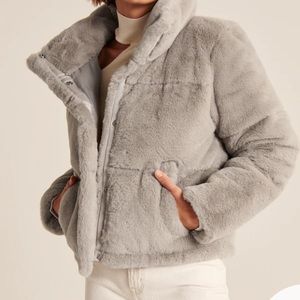 Abercrombie faux fur mini puffer